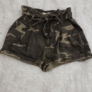 Ci Sono High Waist Camouflage Women's Shorts